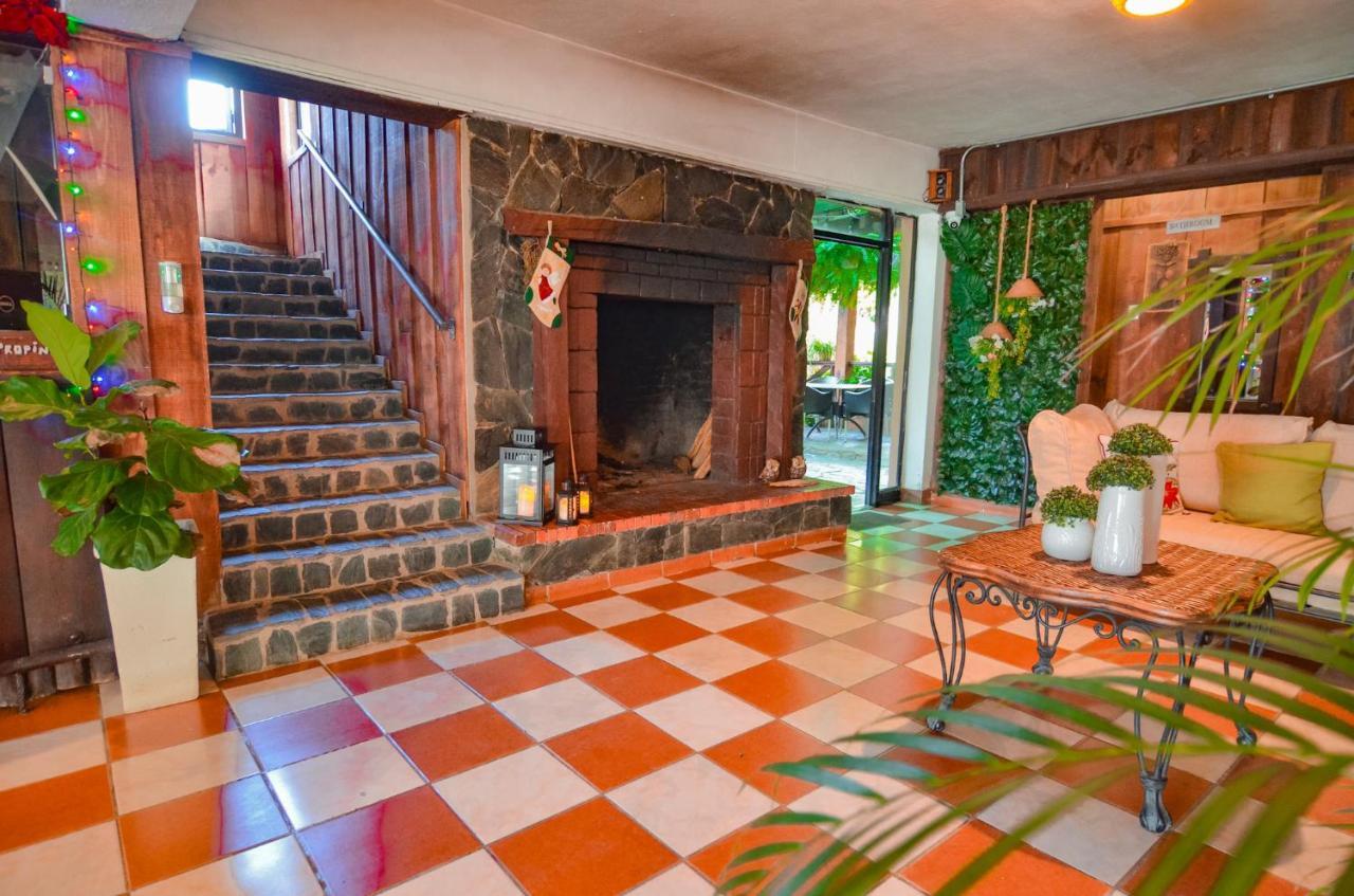Hotel Rancho Constanza & Cabanas De La Montana Zewnętrze zdjęcie
